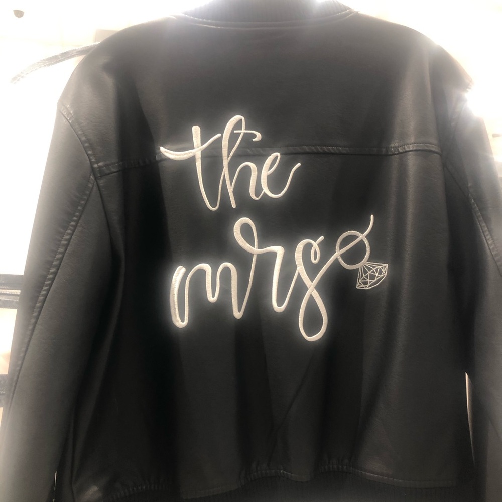 💍💍💍❤️ Wedding Jacket ❤️ 💍💍💍 - Picture 3 of 4